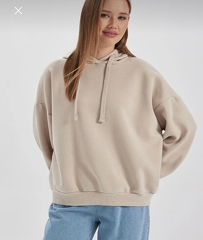 Bej sweatshirt