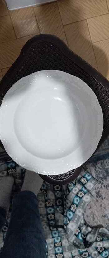 Beden beyaz Renk Kütahya porselen yemek tabağı 12 tane