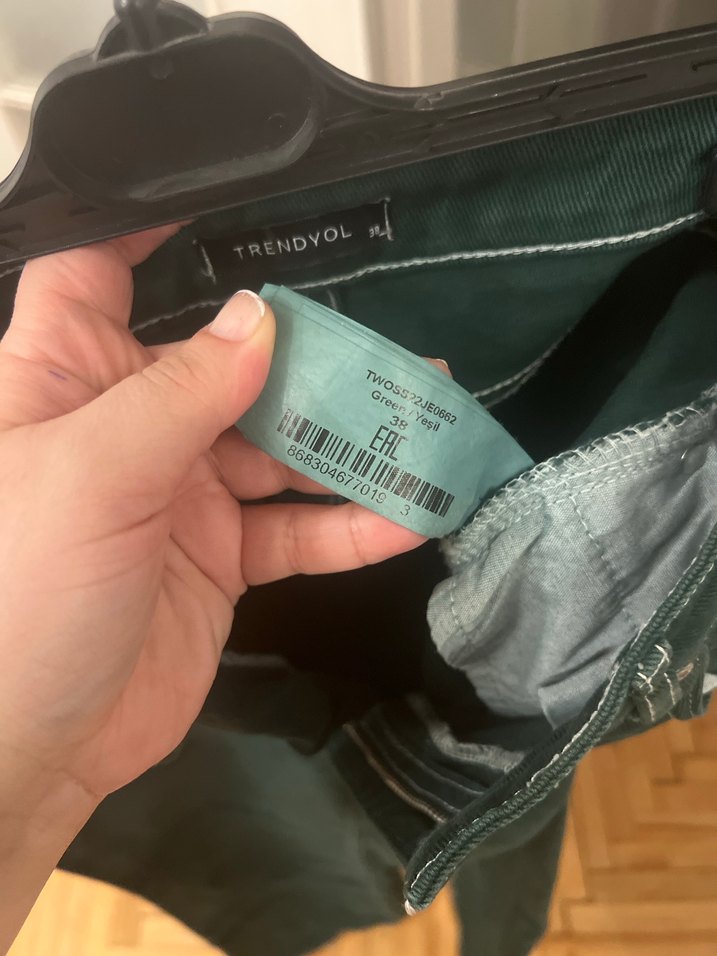 Yeşil Parlak Bol Kesim Denim Kadın Pantolon - Görsel 5