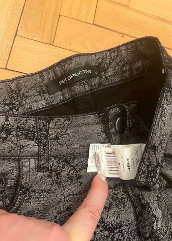 Gri Baskılı Kadın Dar Kesim Midi Kot Pantolon - Görsel 2