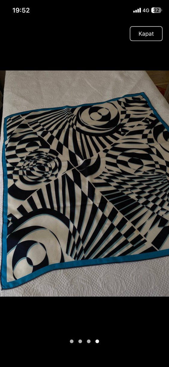 Koyu Mavi Kenarlı Kadın  eşarp - Görsel 3