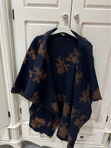Batik Yünlü panço