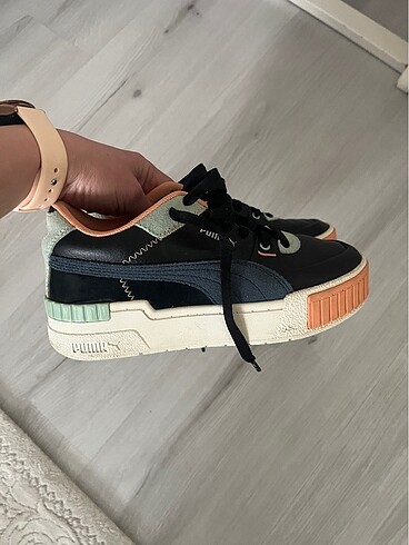 Puma sneakers