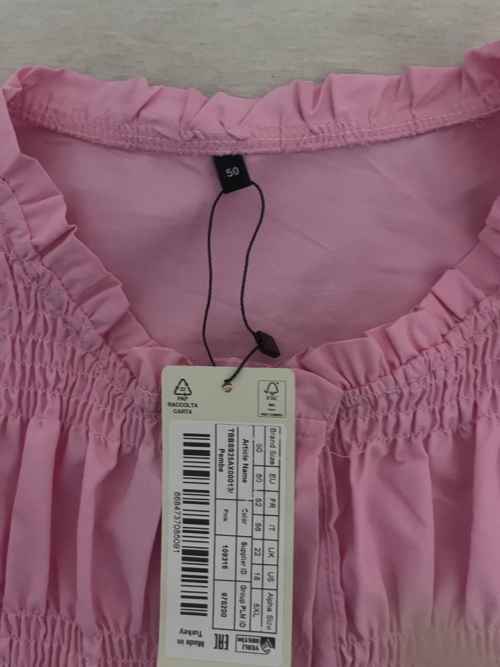 Pembe Kısa Kollu Fırfırlı Gipeli Kadın Gömlek - Görsel 2