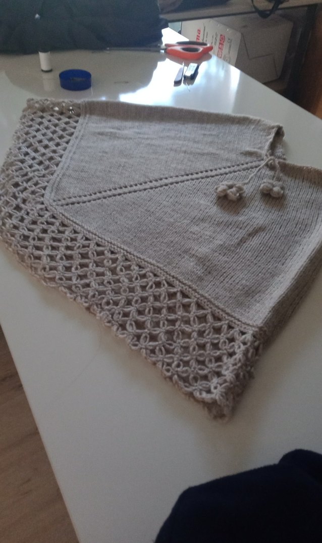 Kız Çocuk Bohem Bej Örgü Panço - Görsel 4