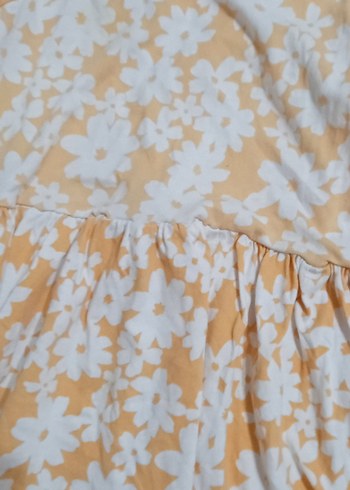 Kız Çocuk Sarı Çiçekli Fırfırlı Elbise - Görsel 2