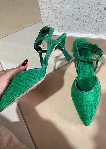 40 Beden Yeşil Stiletto Kadın Ayakkabı