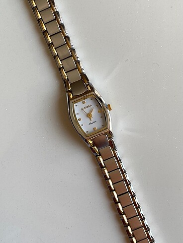Almera 24K Altın Kaplama Vintage Kol Saati