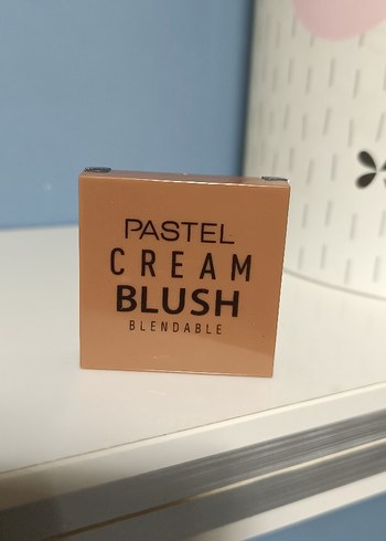 Pastel Krem Allık - Bej Tonu