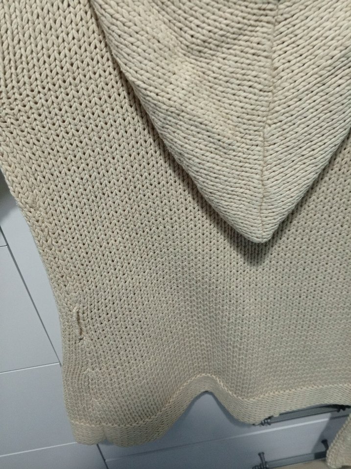 Bej Örgü Kapüşonlu Salaş Hırka - Görsel 3