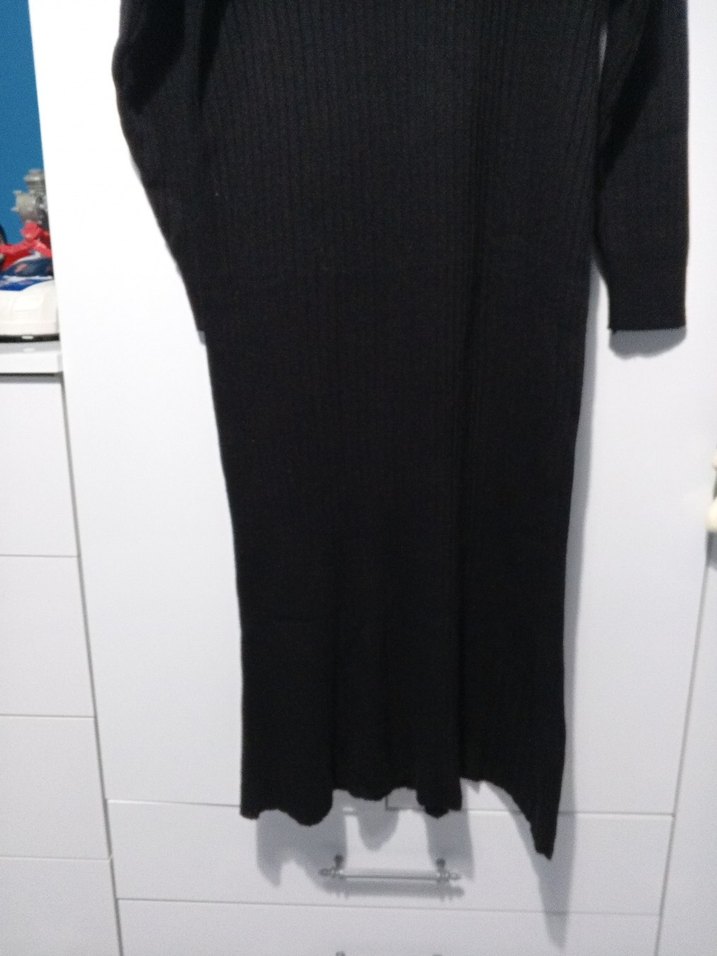 Siyah Yüksek Yakalı Örgü Kadın Elbise - Görsel 2