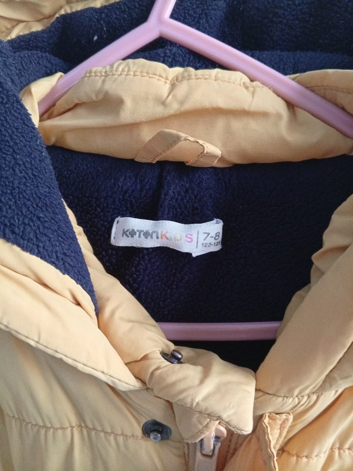 Sarı Düğmeli Erkek Çocuk Mont - Görsel 2