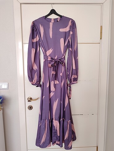 Zara Melike Tatar elbise etiketli