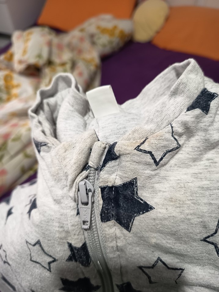 Gri Yıldız Desenli Bebek Uyku Tulumu - Görsel 3