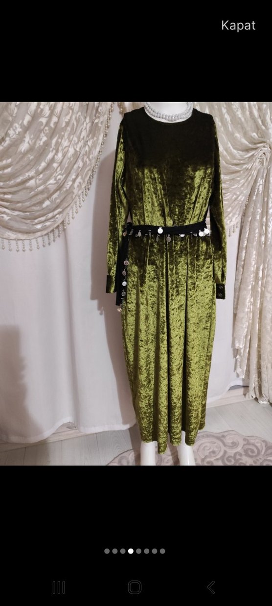 Suet : Uzun Parlak Yeşil Kadın Elbise - Görsel 5