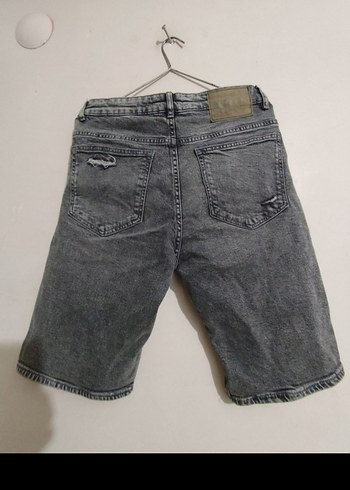 Pull &Bear Gri Bağcıklı Yırtık Denim Şort - Görsel 6