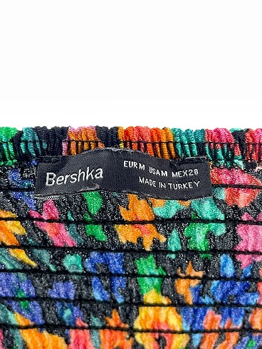m Beden çeşitli Renk Bershka Kısa Tulum %70 İndirimli.