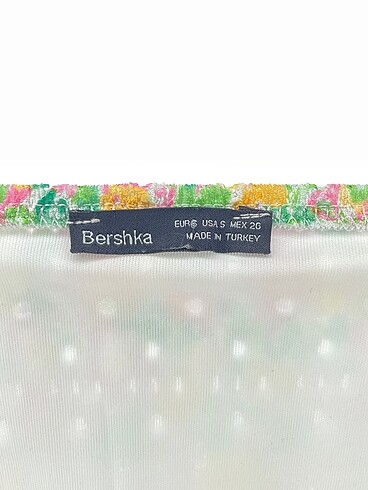 s Beden çeşitli Renk Bershka Kısa Elbise %70 İndirimli.
