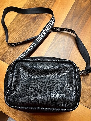 calvin klein çanta