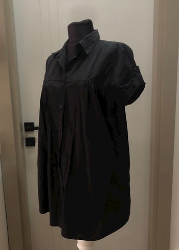 Siyah Kısa Kollu Düğmeli Kadın Gömlek - Görsel 3