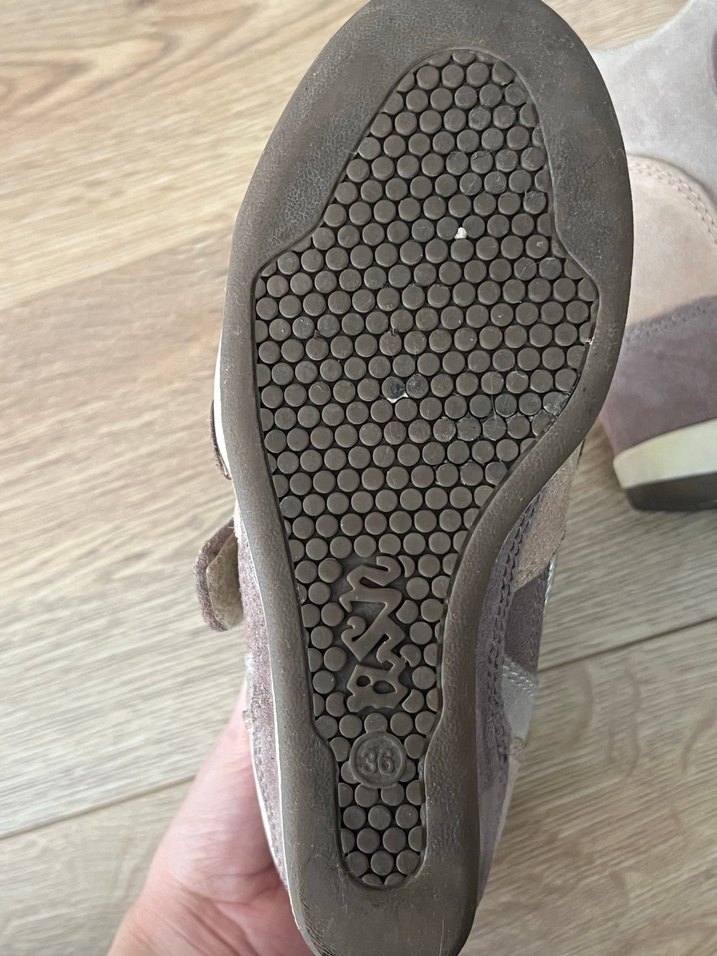 rare ash limited isabel marant - Görsel 5