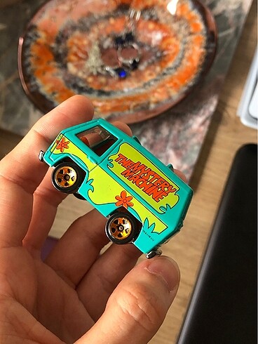 Hot Wheels Scooby doo arabası