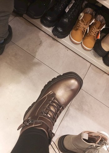 Kahverengi Deri Kadın Bot, Yüksek Topuk, Tokalı - Görsel 2