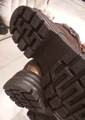 Kahverengi Deri Kadın Bot, Yüksek Topuk, Tokalı - Görsel 4