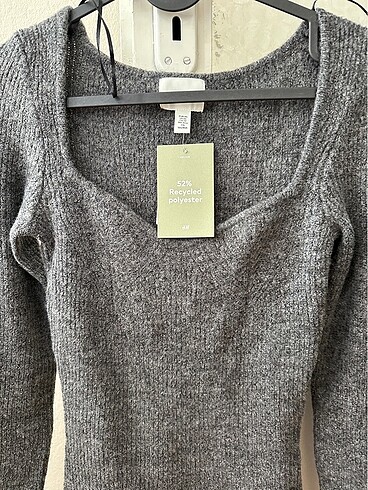 H&M Triko elbise