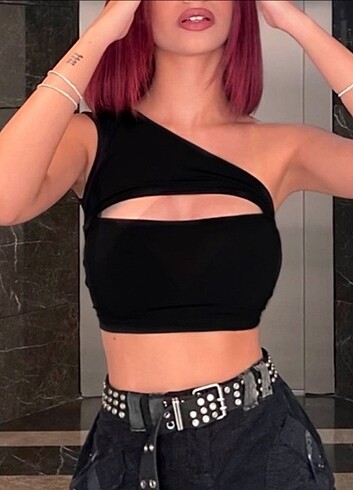 Urban Outfitters Siyah Crop