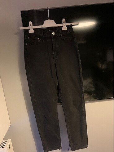 Mavi marka Jean