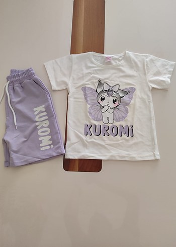 Kuromi baskılı şortlu kız çocuk takımı