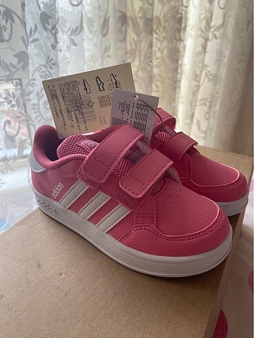 Sıfır orjinal Adidas Breaknet 25,5 cm
