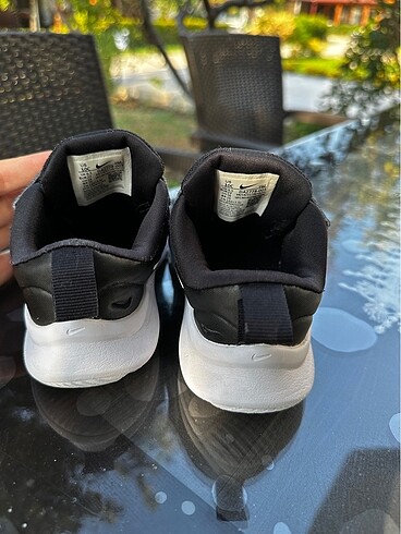 27 Beden siyah Renk Sıfır ayarında Nike ayakkabı