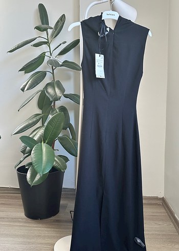 xs Beden siyah Renk Drapeli Siyah Uzun Kolsuz Elbise