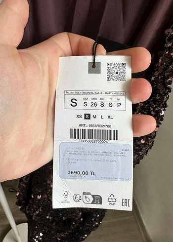 s Beden Kadın Siyah Payetli Yüksek Yakalı Midi Abiye Elbise