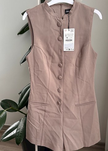 Düğmeli Kolsuz Mini Tulum - Görsel 3