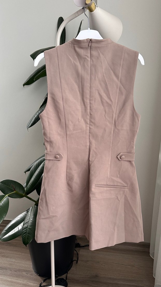 Düğmeli Kolsuz Mini Tulum - Görsel 4