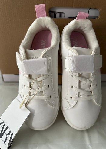 Kız Çocuk Beyaz Cırtlı Spor Ayakkabı - Görsel 2