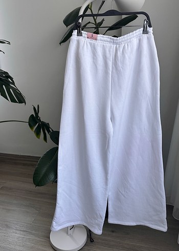 Beyaz Kadın Pamuklu Salaş Eşofman Altı - Görsel 2