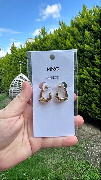 Beden altın Renk Mango küpe