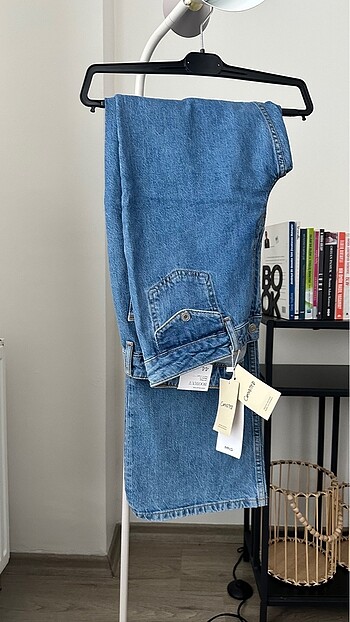44 Beden Mango jean
