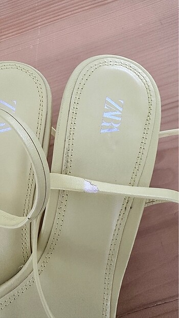 39 Beden sarı Renk Zara topuklu sandalet