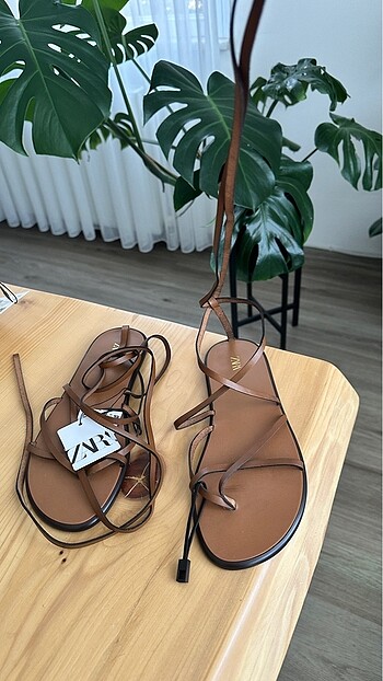 Zara Zara sandalet