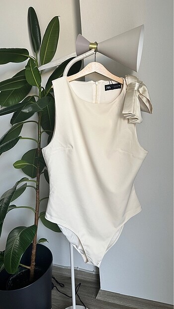 Zara bluz