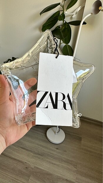 Zara yıldız çanta