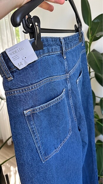 44 Beden lacivert Renk Mango jean