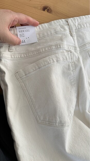 44 Beden beyaz Renk Mango pantolon