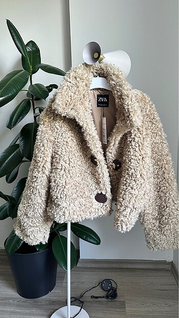 Zara peluş kürk