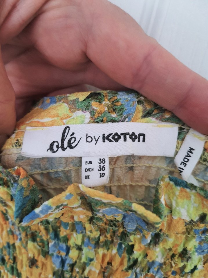 Çiçekli gipeli midi elbise.Askılı kare yaka - Görsel 5